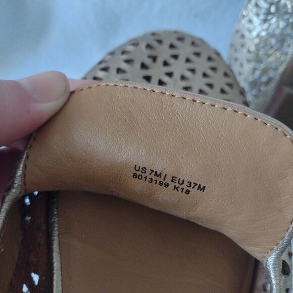 Patricia Nash Francesca Loafers 7 7M Pale Gold Leather Tassel Flats Shoes - Picture 2 of 9